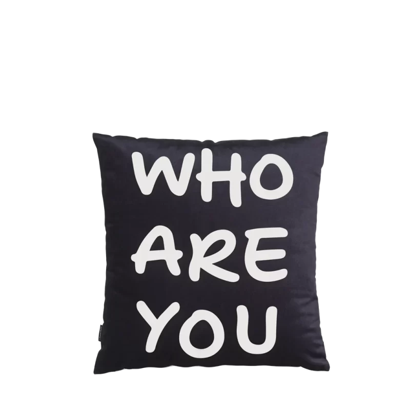 qeeboo-who-are-you-cushion-shantell-martin-01b
